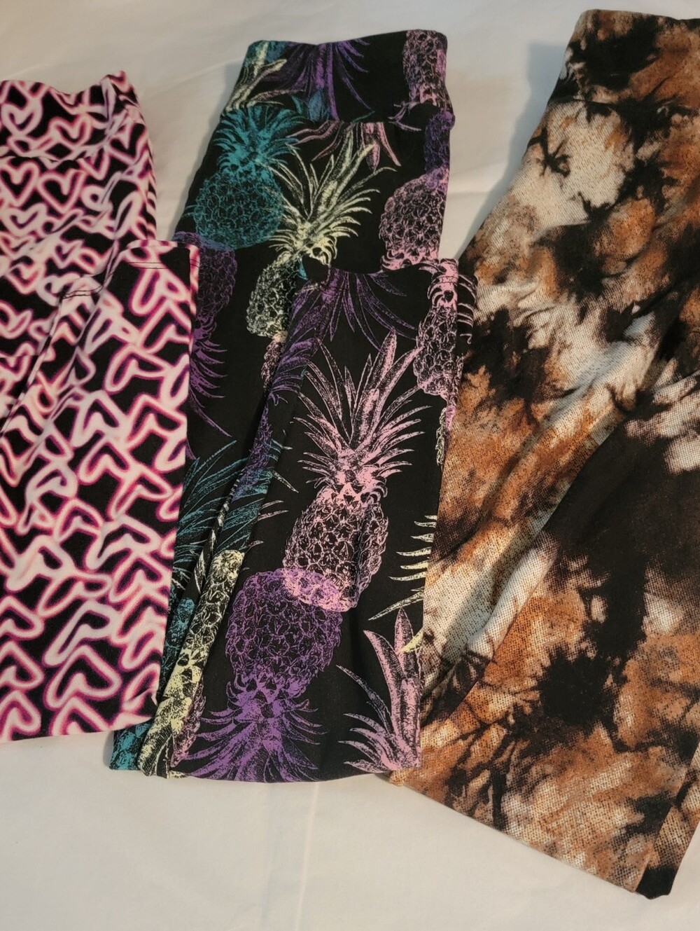 LulaRoe Kid's Black Pineapple, Pink Heart, Brown Camoflauge Leaves Print Legging